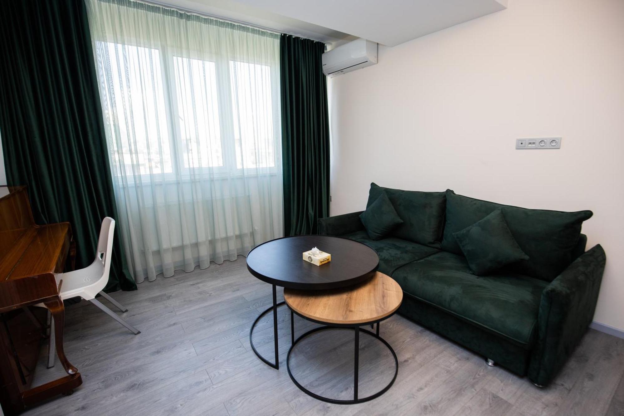 Yereone Hotel Apartment Jerevan Eksteriør bilde